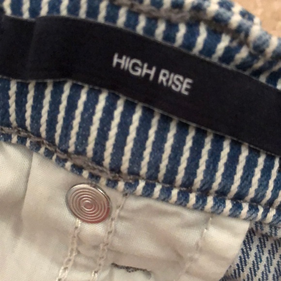 Calvin Klein railroad stripe jeans shorts Size 6 - Picture 7 of 10